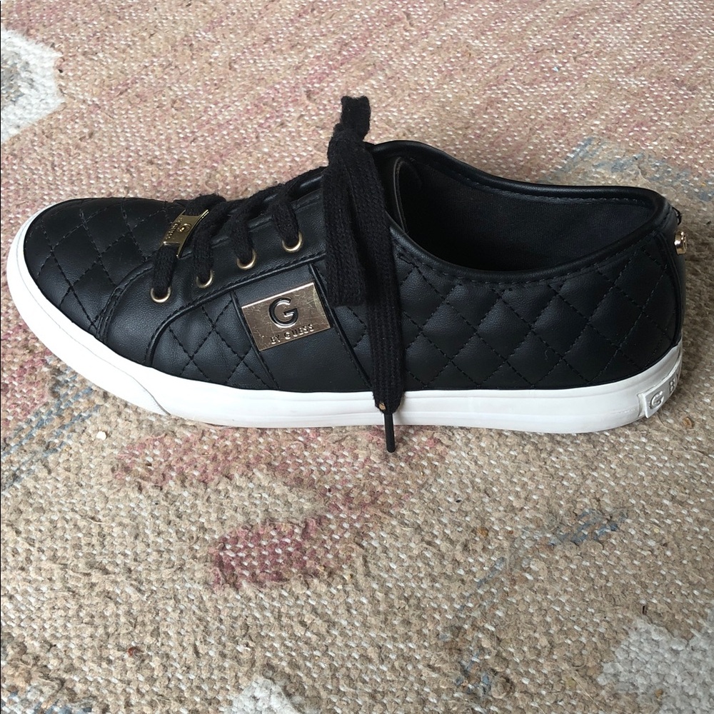 G by GUESS Backer 2 Black Quilted Fashion Sneakers Size 8.5 - Picture 2 of 9